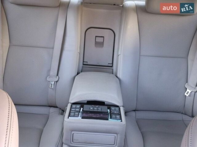 Серый Лексус ЛС, объемом двигателя 5 л и пробегом 280 тыс. км за 15999 $, фото 6 на Automoto.ua