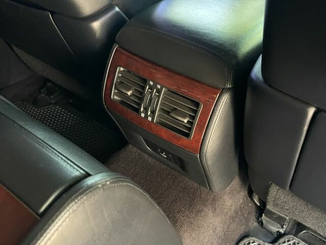 Серый Лексус ЛС, объемом двигателя 4.6 л и пробегом 190 тыс. км за 11000 $, фото 14 на Automoto.ua