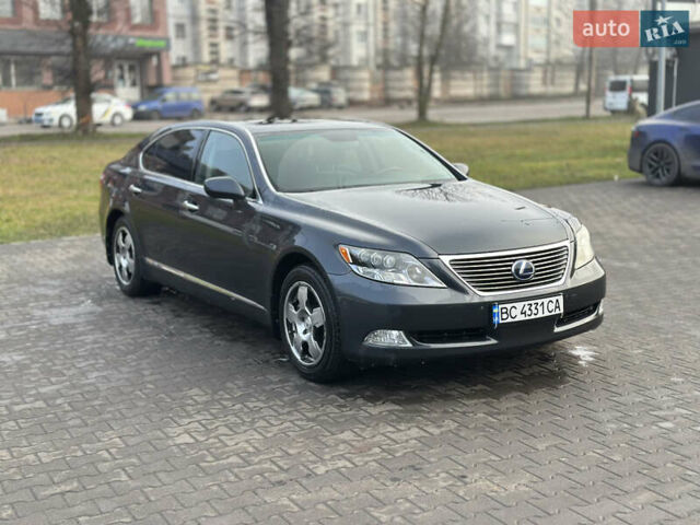 Серый Лексус ЛС, объемом двигателя 4.99 л и пробегом 220 тыс. км за 7000 $, фото 7 на Automoto.ua