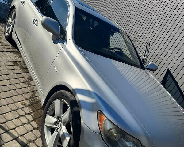 Серый Лексус ЛС, объемом двигателя 4.61 л и пробегом 246 тыс. км за 9500 $, фото 2 на Automoto.ua