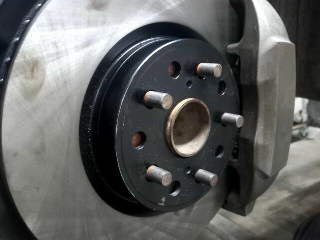 Серый Лексус ЛС, объемом двигателя 4.6 л и пробегом 183 тыс. км за 10999 $, фото 6 на Automoto.ua