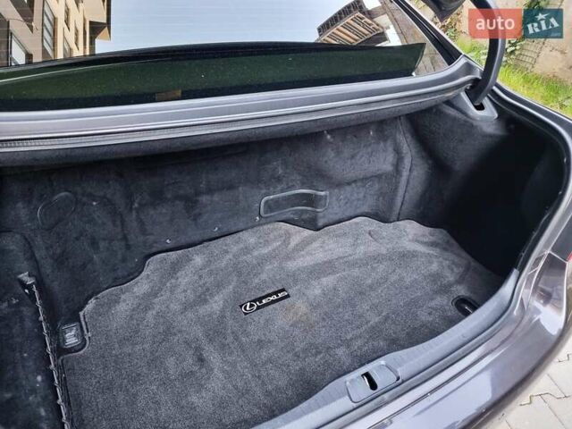 Серый Лексус ЛС, объемом двигателя 4.97 л и пробегом 237 тыс. км за 16999 $, фото 102 на Automoto.ua