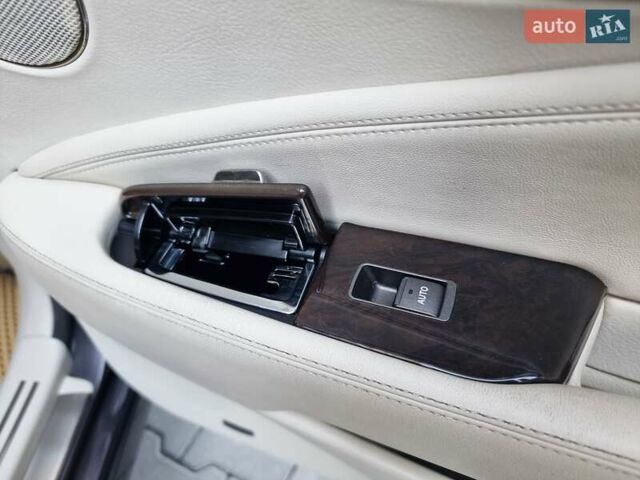 Серый Лексус ЛС, объемом двигателя 4.97 л и пробегом 237 тыс. км за 16999 $, фото 80 на Automoto.ua