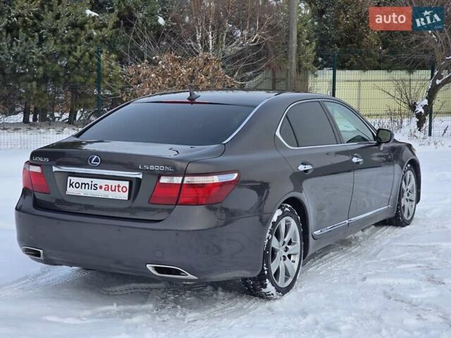 Сірий Лексус ЛС, об'ємом двигуна 5 л та пробігом 237 тис. км за 15499 $, фото 5 на Automoto.ua