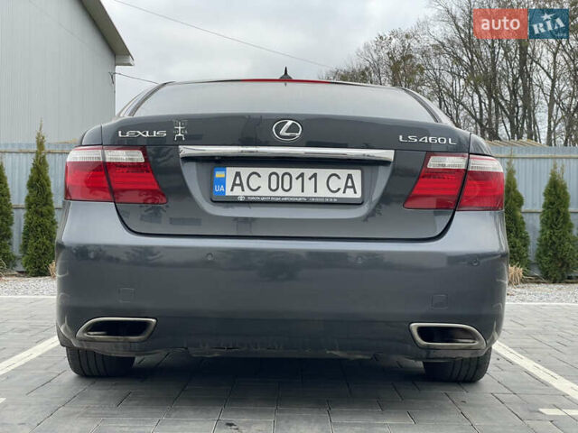 Серый Лексус ЛС, объемом двигателя 4.6 л и пробегом 195 тыс. км за 9950 $, фото 14 на Automoto.ua