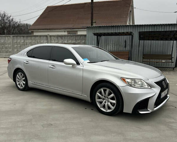 Сірий Лексус ЛС, об'ємом двигуна 4.6 л та пробігом 229 тис. км за 12700 $, фото 6 на Automoto.ua