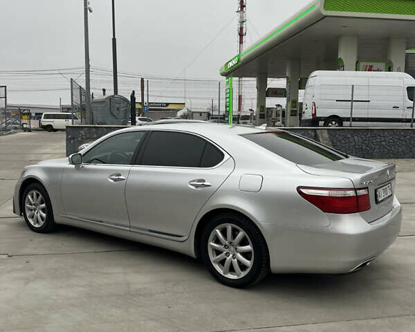 Сірий Лексус ЛС, об'ємом двигуна 4.6 л та пробігом 229 тис. км за 12700 $, фото 12 на Automoto.ua