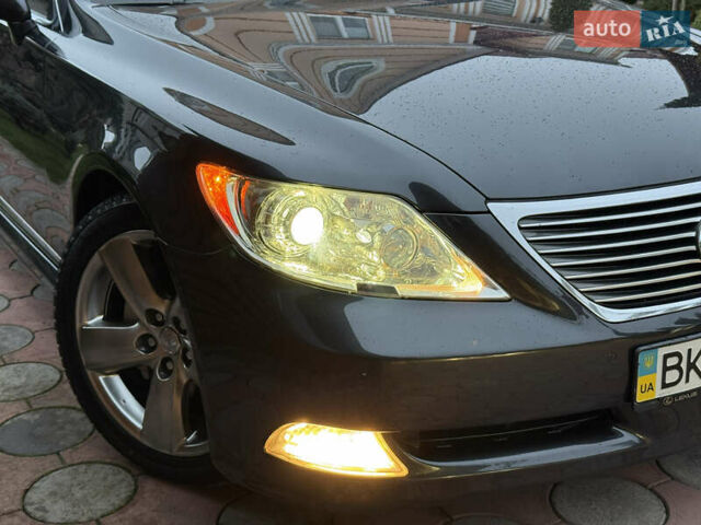 Сірий Лексус ЛС, об'ємом двигуна 4.6 л та пробігом 116 тис. км за 14999 $, фото 12 на Automoto.ua