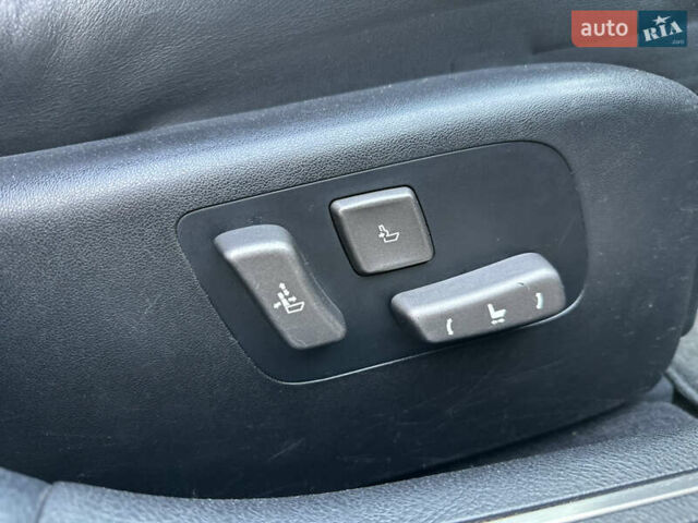 Серый Лексус ЛС, объемом двигателя 4.99 л и пробегом 220 тыс. км за 7000 $, фото 19 на Automoto.ua