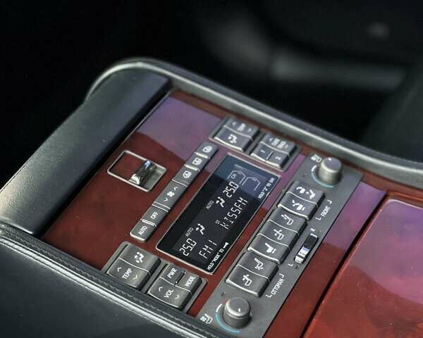 Сірий Лексус ЛС, об'ємом двигуна 4.61 л та пробігом 220 тис. км за 11500 $, фото 23 на Automoto.ua