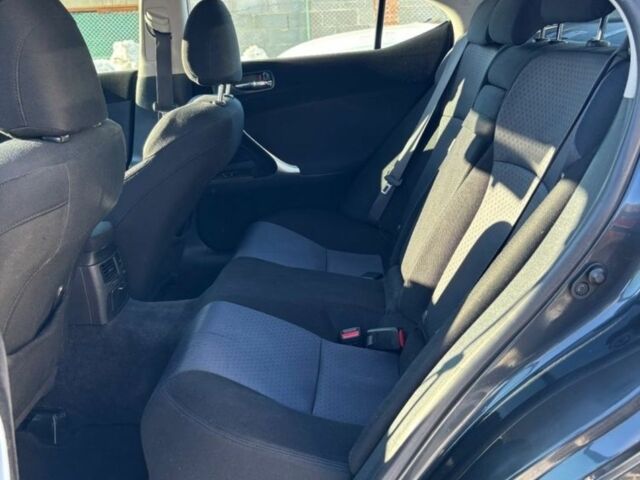 Серый Лексус ЛС, объемом двигателя 2.2 л и пробегом 243 тыс. км за 1964 $, фото 7 на Automoto.ua