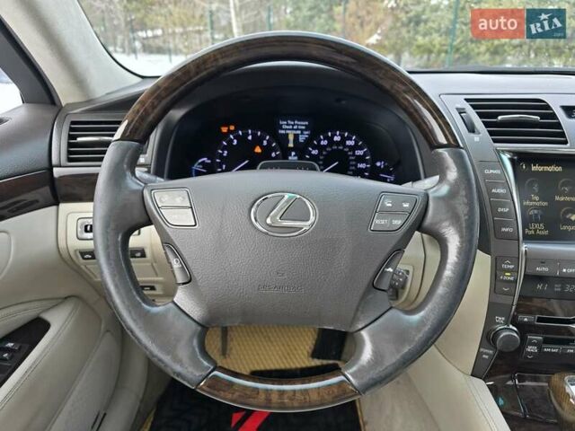 Серый Лексус ЛС, объемом двигателя 5 л и пробегом 237 тыс. км за 15499 $, фото 38 на Automoto.ua