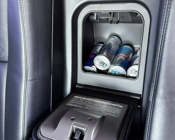 Серый Лексус ЛС, объемом двигателя 4.61 л и пробегом 166 тыс. км за 12500 $, фото 17 на Automoto.ua