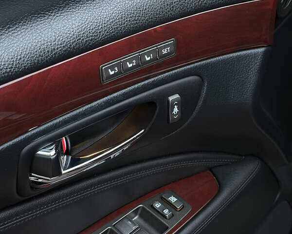 Сірий Лексус ЛС, об'ємом двигуна 4.6 л та пробігом 116 тис. км за 14999 $, фото 53 на Automoto.ua