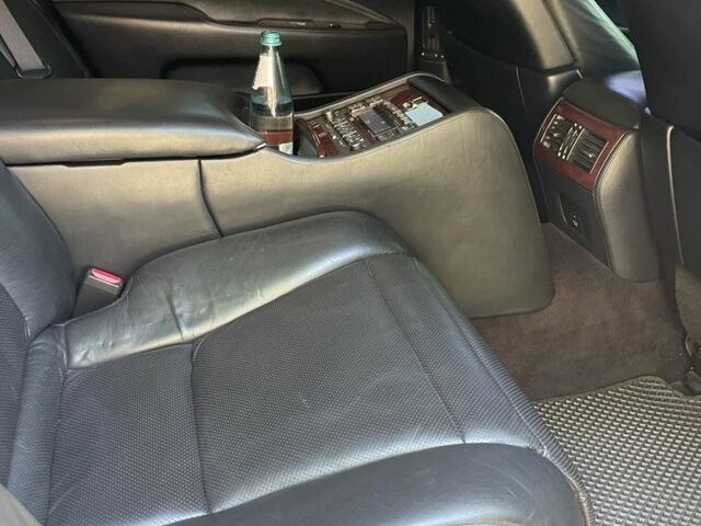 Серый Лексус ЛС, объемом двигателя 4.6 л и пробегом 190 тыс. км за 10499 $, фото 16 на Automoto.ua