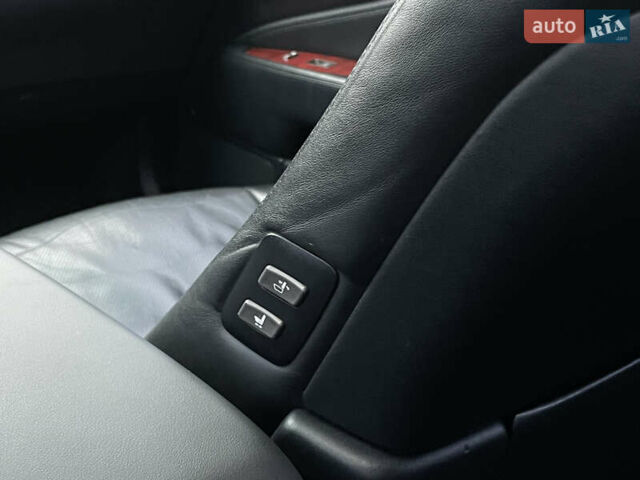 Серый Лексус ЛС, объемом двигателя 4.6 л и пробегом 195 тыс. км за 9950 $, фото 46 на Automoto.ua