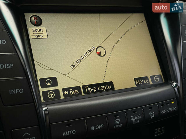 Серый Лексус ЛС, объемом двигателя 4.6 л и пробегом 195 тыс. км за 9950 $, фото 54 на Automoto.ua