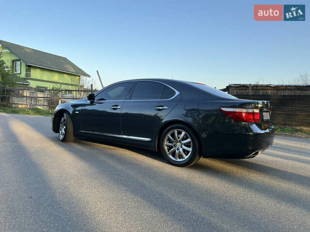 Серый Лексус ЛС, объемом двигателя 4.61 л и пробегом 238 тыс. км за 13000 $, фото 33 на Automoto.ua