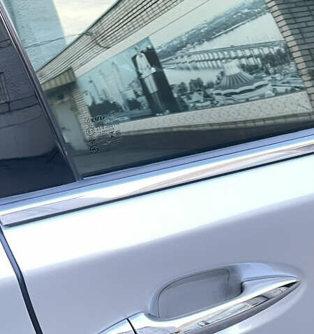 Серый Лексус ЛС, объемом двигателя 4.61 л и пробегом 203 тыс. км за 14000 $, фото 15 на Automoto.ua