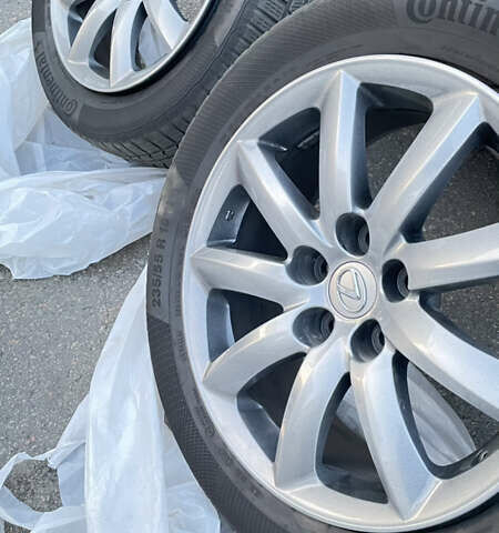 Серый Лексус ЛС, объемом двигателя 4.61 л и пробегом 203 тыс. км за 14000 $, фото 17 на Automoto.ua