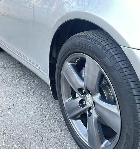 Серый Лексус ЛС, объемом двигателя 4.61 л и пробегом 203 тыс. км за 14000 $, фото 10 на Automoto.ua