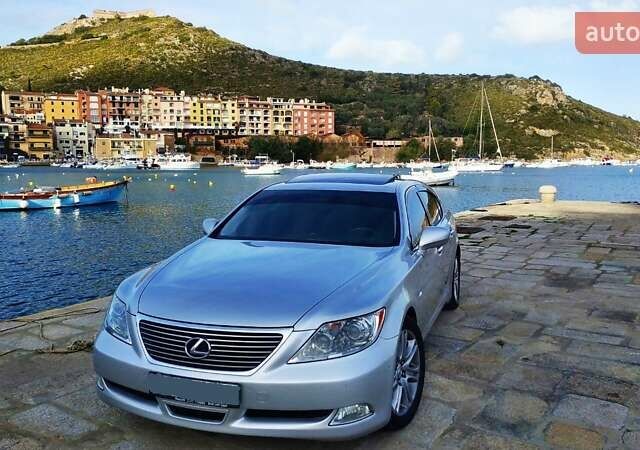 Серый Лексус ЛС, объемом двигателя 4.6 л и пробегом 92 тыс. км за 29999 $, фото 62 на Automoto.ua