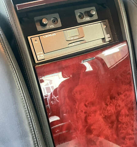 Серый Лексус ЛС, объемом двигателя 4.61 л и пробегом 203 тыс. км за 14000 $, фото 32 на Automoto.ua