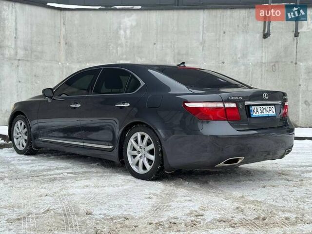 Серый Лексус ЛС, объемом двигателя 4.61 л и пробегом 193 тыс. км за 15500 $, фото 13 на Automoto.ua