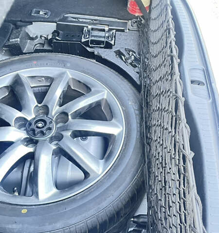 Серый Лексус ЛС, объемом двигателя 4.61 л и пробегом 203 тыс. км за 14000 $, фото 55 на Automoto.ua