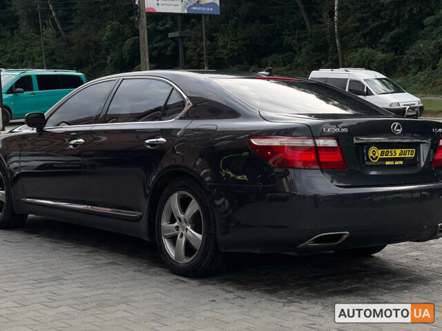 Серый Лексус ЛС, объемом двигателя 4.6 л и пробегом 245 тыс. км за 9800 $, фото 3 на Automoto.ua