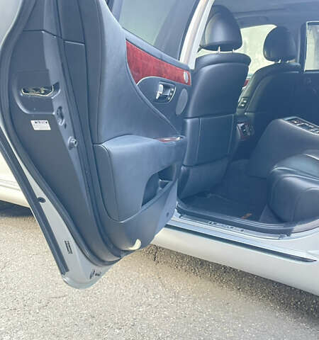 Серый Лексус ЛС, объемом двигателя 4.61 л и пробегом 203 тыс. км за 14000 $, фото 34 на Automoto.ua