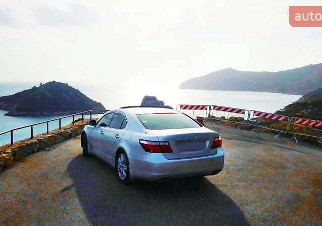 Серый Лексус ЛС, объемом двигателя 4.6 л и пробегом 92 тыс. км за 29999 $, фото 61 на Automoto.ua