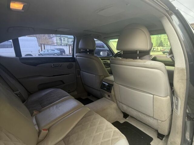 Серый Лексус ЛС, объемом двигателя 4.6 л и пробегом 260 тыс. км за 7900 $, фото 5 на Automoto.ua