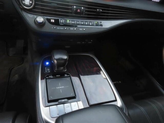 Сірий Лексус ЛС, об'ємом двигуна 3.5 л та пробігом 46 тис. км за 20500 $, фото 10 на Automoto.ua