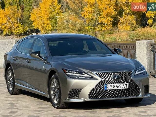 Серый Лексус ЛС, объемом двигателя 3.46 л и пробегом 59 тыс. км за 79999 $, фото 1 на Automoto.ua