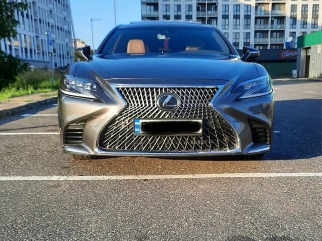 Серый Лексус ЛС, объемом двигателя 3.5 л и пробегом 65 тыс. км за 42500 $, фото 4 на Automoto.ua