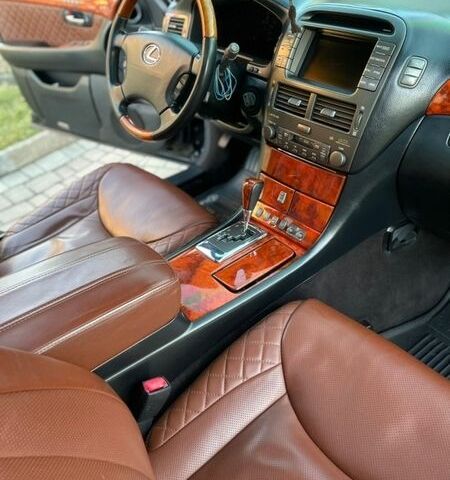 Синий Лексус ЛС, объемом двигателя 4.3 л и пробегом 361 тыс. км за 9700 $, фото 20 на Automoto.ua