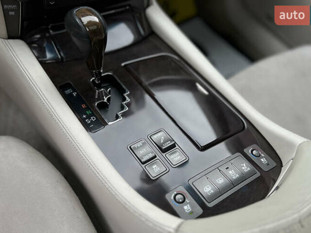 Лексус ЛС 2007 в Львове на Automoto.ua Синий Лексус ЛС, объемом двигателя 4.61 л и пробегом 224 тыс. км за 7550 $, фото 13 на Automoto.ua