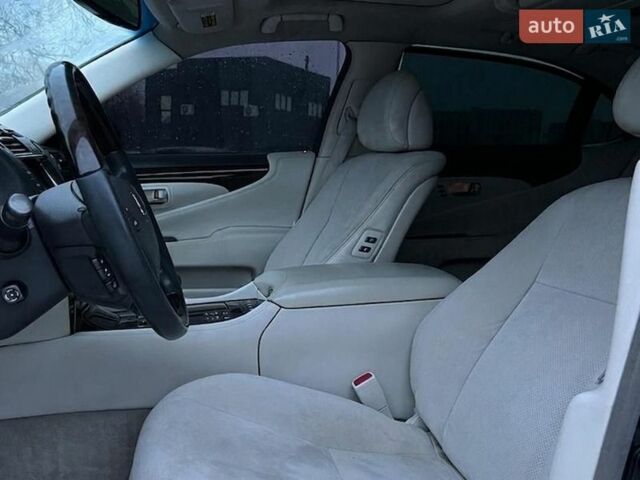 Синій Лексус ЛС, об'ємом двигуна 4.6 л та пробігом 224 тис. км за 5999 $, фото 2 на Automoto.ua