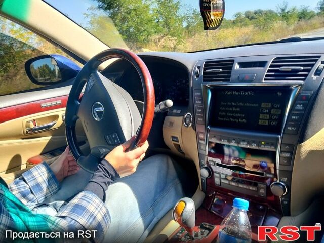 Синій Лексус ЛС, об'ємом двигуна 4.6 л та пробігом 251 тис. км за 12000 $, фото 2 на Automoto.ua