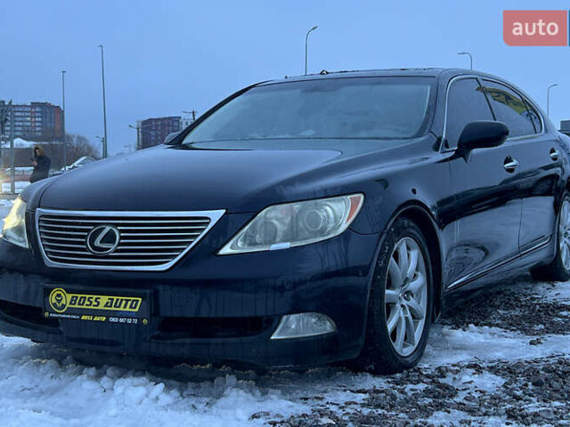 Синий Лексус ЛС, объемом двигателя 4.61 л и пробегом 224 тыс. км за 5999 $, фото 2 на Automoto.ua