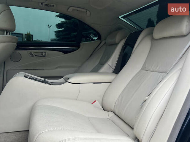 Лексус ЛС 2007 в Львове на Automoto.ua Синий Лексус ЛС, объемом двигателя 4.61 л и пробегом 224 тыс. км за 7550 $, фото 22 на Automoto.ua