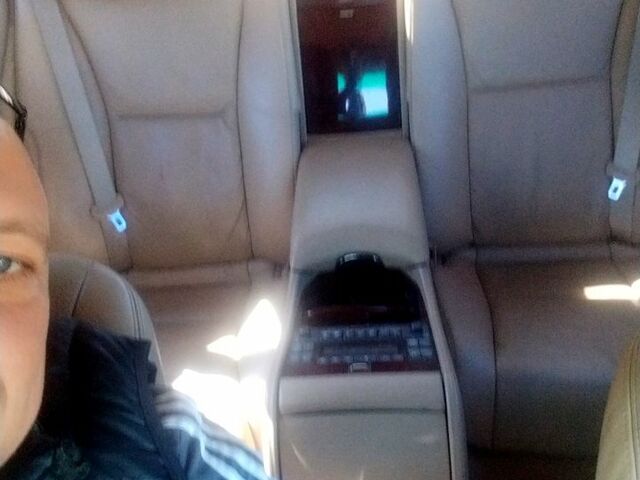 Синій Лексус ЛС, об'ємом двигуна 4.6 л та пробігом 251 тис. км за 12000 $, фото 3 на Automoto.ua