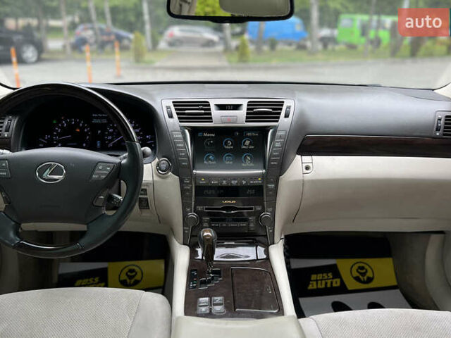 Лексус ЛС 2007 в Львове на Automoto.ua Синий Лексус ЛС, объемом двигателя 4.61 л и пробегом 224 тыс. км за 7550 $, фото 9 на Automoto.ua