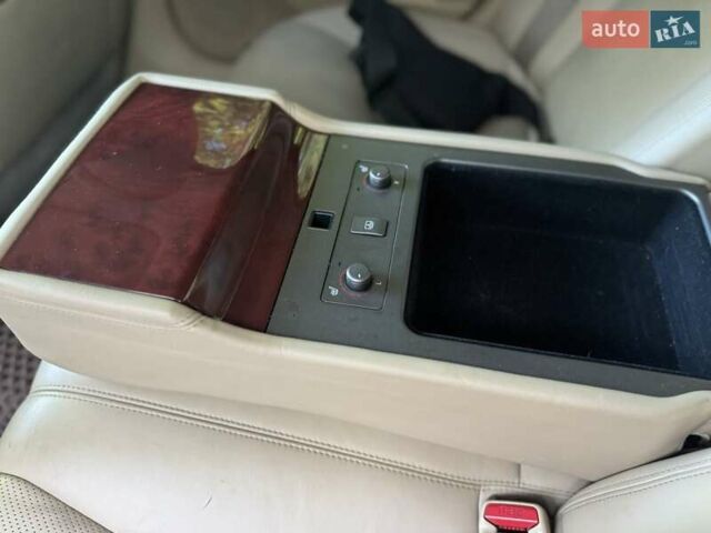 Синий Лексус ЛС, объемом двигателя 4.6 л и пробегом 260 тыс. км за 7900 $, фото 24 на Automoto.ua
