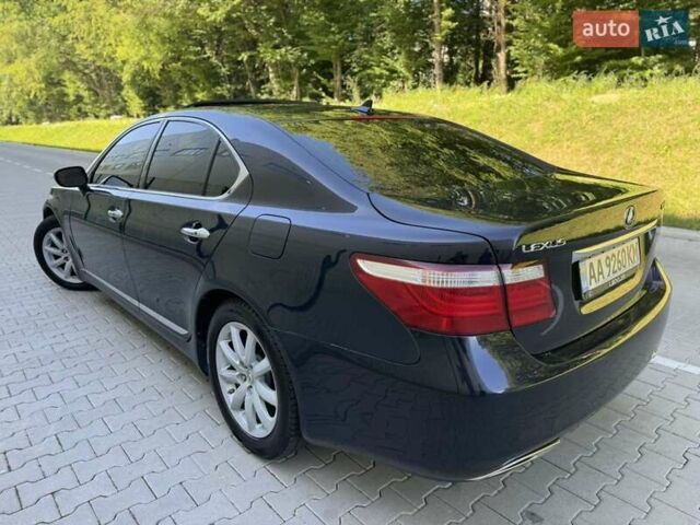 Синий Лексус ЛС, объемом двигателя 4.6 л и пробегом 260 тыс. км за 7900 $, фото 17 на Automoto.ua