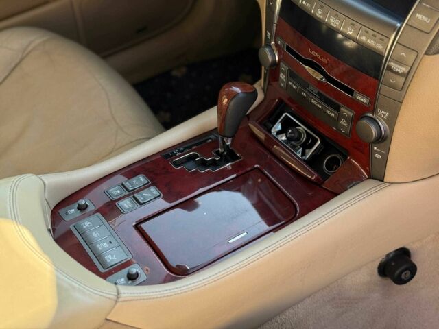 Синий Лексус ЛС, объемом двигателя 4.6 л и пробегом 163 тыс. км за 13499 $, фото 18 на Automoto.ua