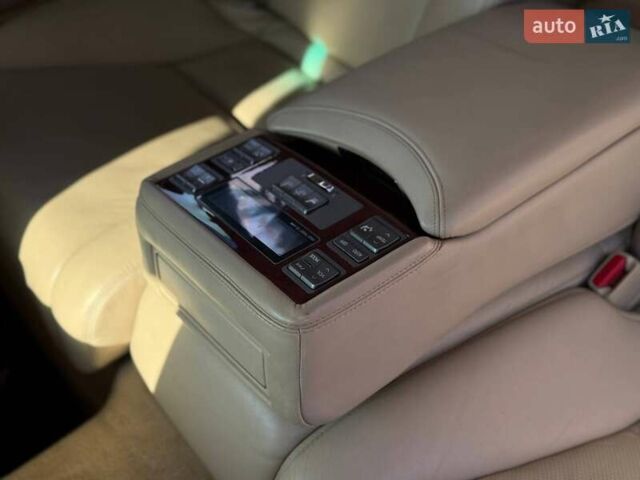 Синий Лексус ЛС, объемом двигателя 4.6 л и пробегом 163 тыс. км за 13499 $, фото 12 на Automoto.ua