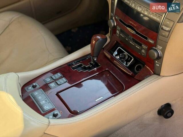 Синий Лексус ЛС, объемом двигателя 4.6 л и пробегом 163 тыс. км за 13499 $, фото 18 на Automoto.ua