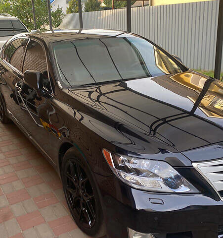 Синий Лексус ЛС, объемом двигателя 5 л и пробегом 132 тыс. км за 26500 $, фото 12 на Automoto.ua